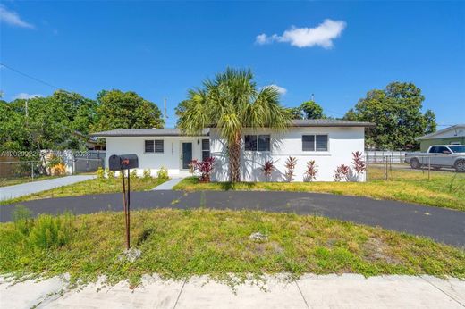 Willa w Miami Gardens, Miami-Dade County