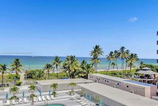 Complesso residenziale a Miami Beach, Miami-Dade County