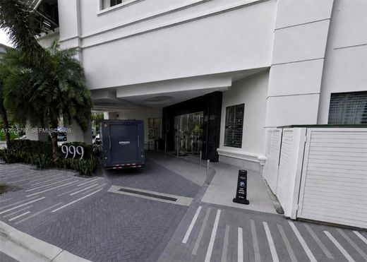 Residential complexes in Miami, Miami-Dade