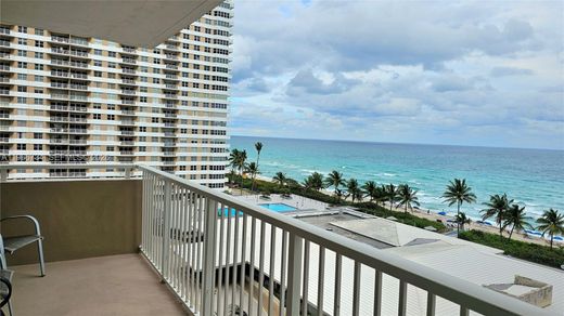 Жилой комплекс, Hallandale Beach, Broward County