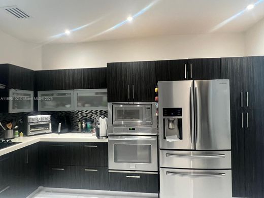 Villa en Doral, Miami-Dade County