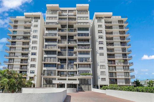 Kamienica w Miami, Miami-Dade County