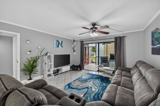 Residential complexes in Pompano Beach, Broward County
