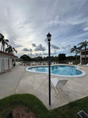Complexos residenciais - Pembroke Pines, Broward County