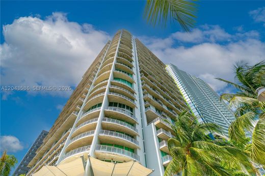 Residential complexes in Miami, Miami-Dade
