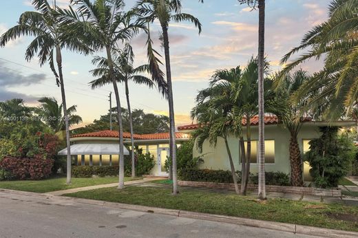 Villa in Surfside, Miami-Dade