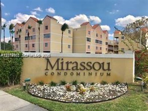 Edificio en Hialeah, Miami-Dade County