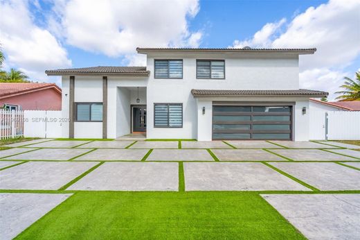Villa in Hialeah, Miami-Dade
