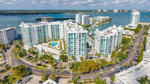 Complesso residenziale a North Bay Village, Miami-Dade County