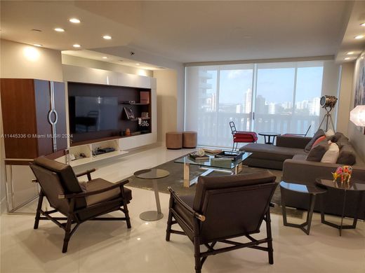 Complexes résidentiels à Aventura, Comté de Miami-Dade