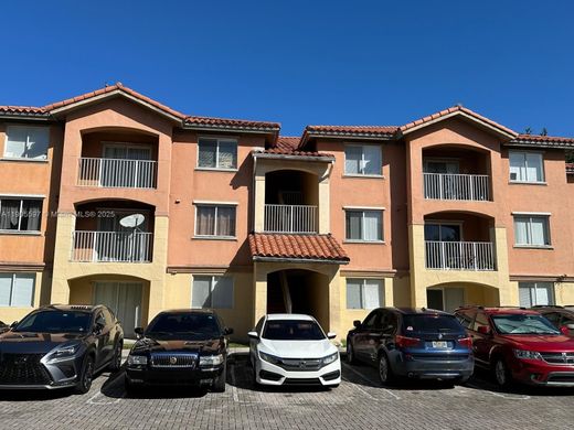 Complesso residenziale a Miami Gardens, Miami-Dade County