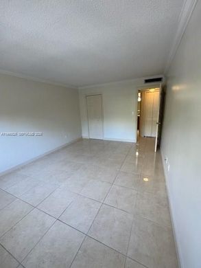 Complexes résidentiels à Miami, Comté de Miami-Dade