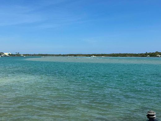 Residential complexes in Jupiter, Palm Beach