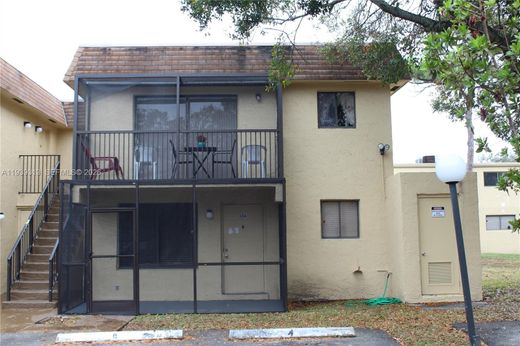 Wohnkomplexe in Pompano Beach, Broward County