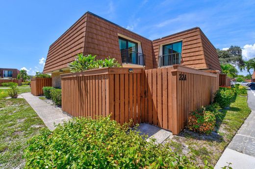 Townhouse in Jupiter, Palm Beach