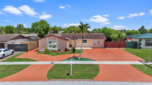 ﻓﻴﻼ ﻓﻲ ميامي، فلوريدا, Miami-Dade County