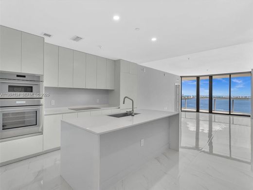 Complesso residenziale a Miami, Miami-Dade County
