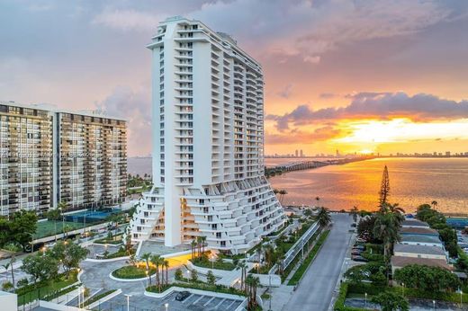 Complexes résidentiels à Miami, Comté de Miami-Dade