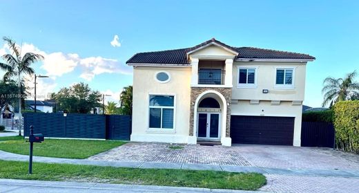 Villa en South Miami Heights, Miami-Dade County