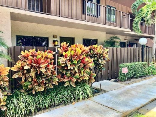 Complexes résidentiels à Delray Beach, Comté de Palm Beach