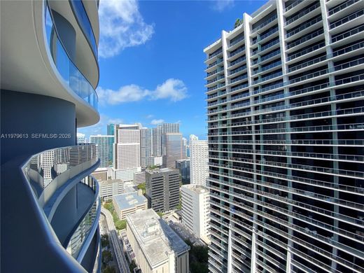 Residential complexes in Miami, Miami-Dade