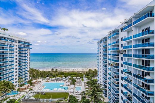 Miami Beach, Miami-Dade Countyのアパートメント・コンプレックス