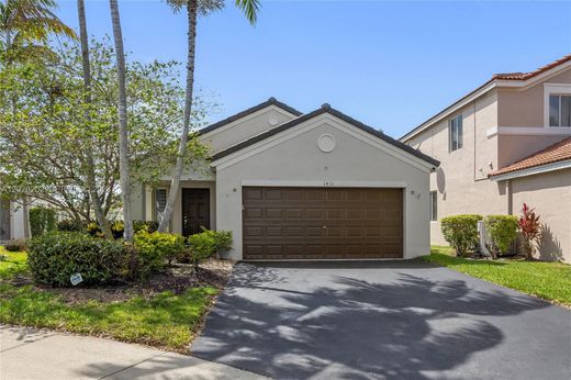 Villa in Weston, Broward County