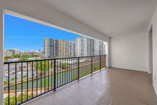 Complesso residenziale a Sunny Isles Beach, Miami-Dade County