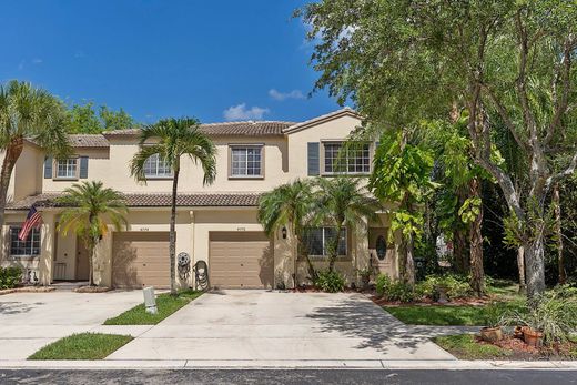 Townhouse in Coconut Creek, Broward County