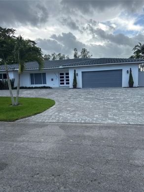 Villa in Hialeah, Miami-Dade