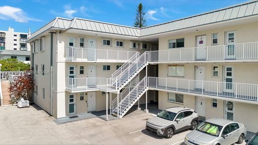 Жилой комплекс, Key Biscayne, Miami-Dade County
