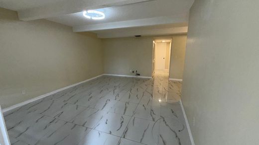 Residential complexes in Pompano Beach, Broward County