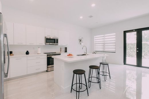 Villa in Miramar, Broward County
