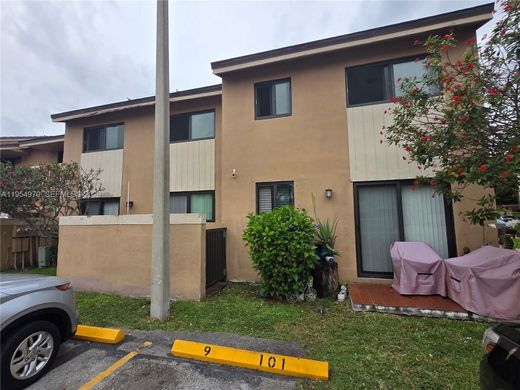 Complexos residenciais - Miami, Miami-Dade County