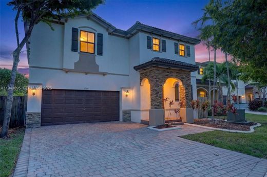 Willa w Homestead, Miami-Dade County