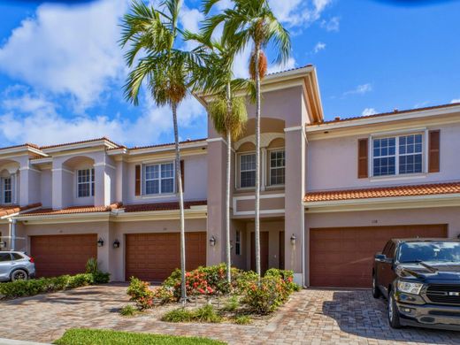 Townhouse in Boynton Beach, Palm Beach