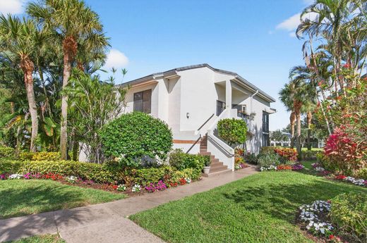 Residential complexes in Delray Beach, Palm Beach