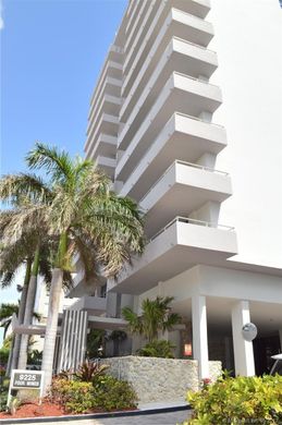 Appartementencomplex in Surfside, Miami-Dade County