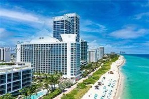 Residential complexes in Miami Beach, Miami-Dade