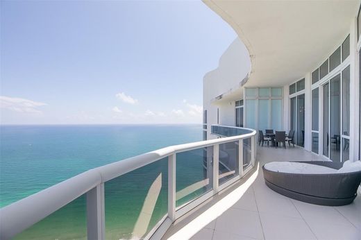 Жилой комплекс, Sunny Isles Beach, Miami-Dade County