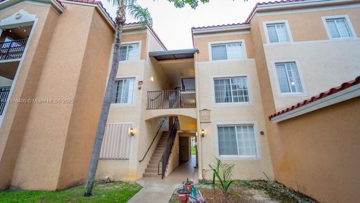 Residential complexes in Miramar, Broward County