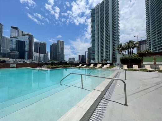 Komplex apartman Miami, Miami-Dade County