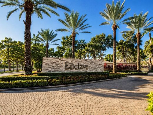 Residential complexes in Doral, Miami-Dade
