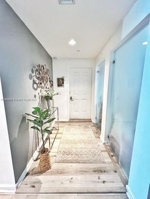 公寓楼  Aventura, Miami-Dade County