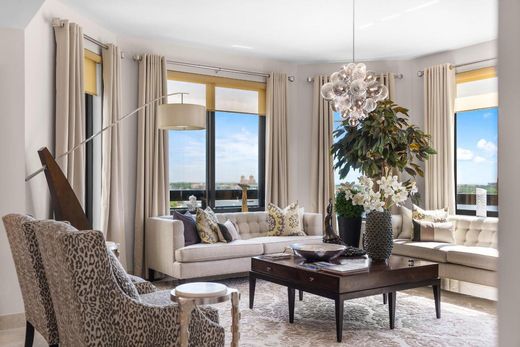 Residential complexes in West Palm Beach, Palm Beach