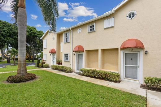 Townhouse in Hypoluxo, Palm Beach