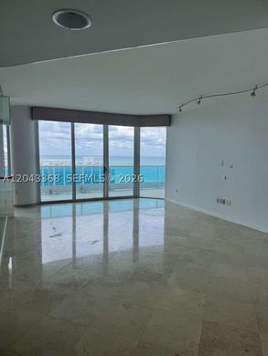 Komplex apartman Miami Beach, Miami-Dade County