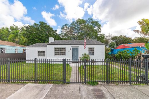 Villa in Miami Shores, Miami-Dade
