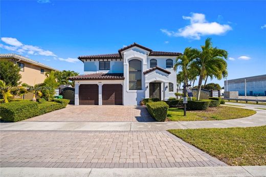 Villa - Miami, Miami-Dade County