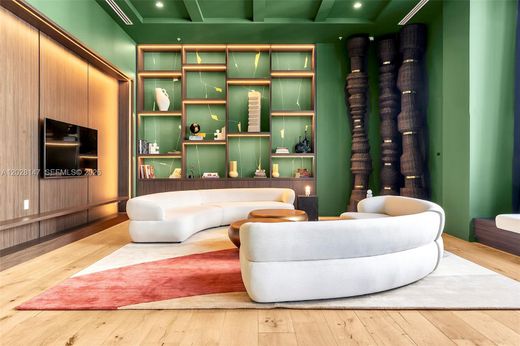 Complesso residenziale a Miami, Miami-Dade County
